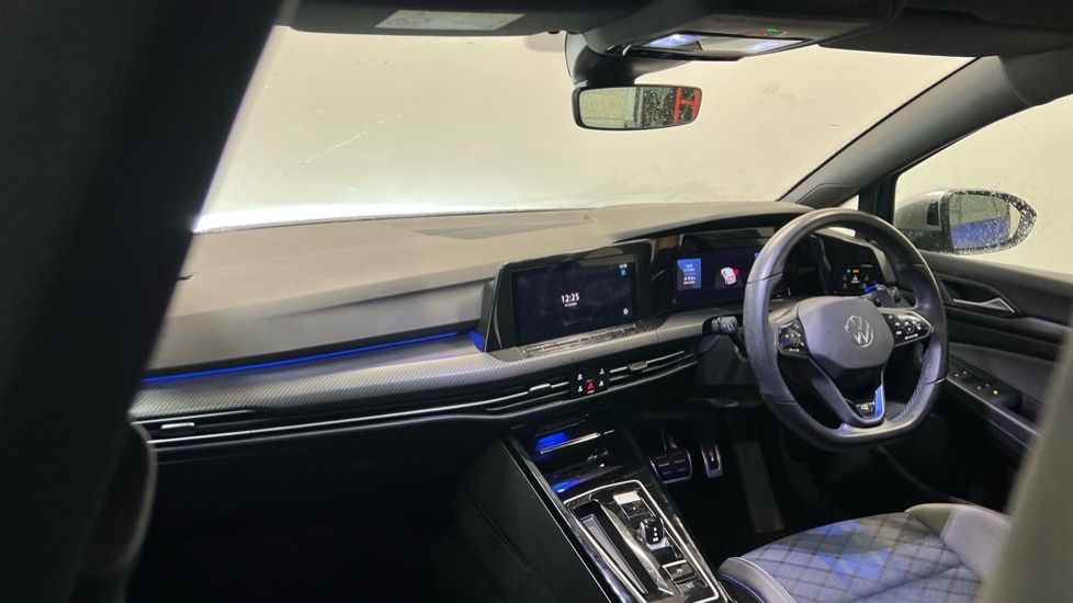 Used Volkswagen Golf 2023 for sale - 76609703: Photo 3