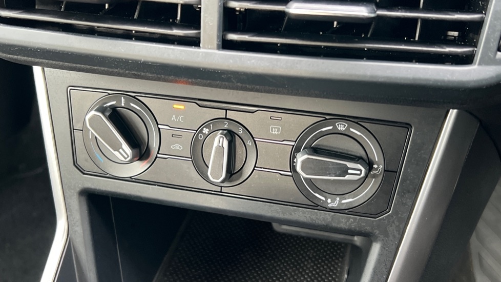 Used Volkswagen Polo 2023 for sale - 76609636: Photo 29