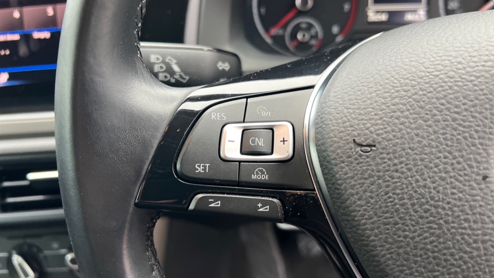 Used Volkswagen Polo 2021 for sale - 77018365: Photo 30