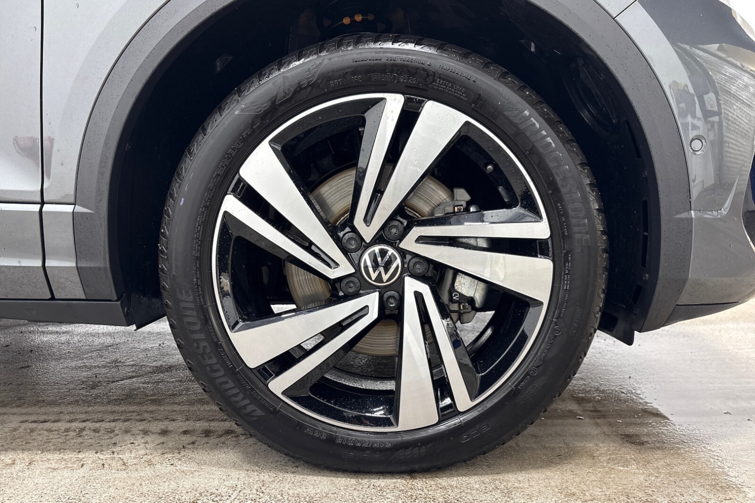 Used Volkswagen T-Roc 2025 for sale - 76842048: Photo 5