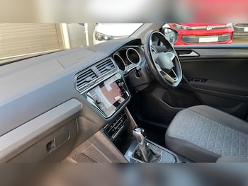 Used Volkswagen Tiguan 2022 for sale - 76691553: Photo