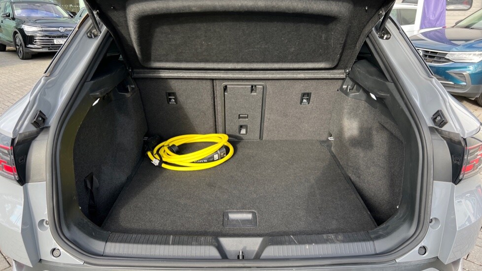 Used Volkswagen ID.4 2023 for sale - 76533842: Photo 24