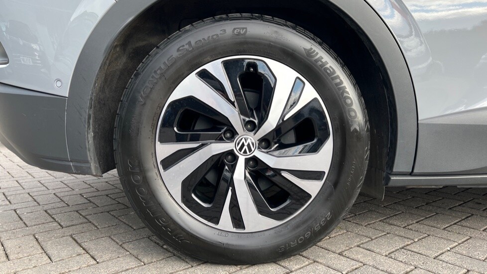 Used Volkswagen ID.4 2023 for sale - 76533842: Photo 26