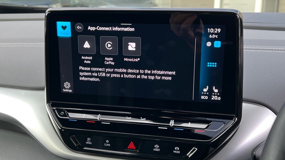 Used Volkswagen ID.4 2023 for sale - 76533842: Photo 32