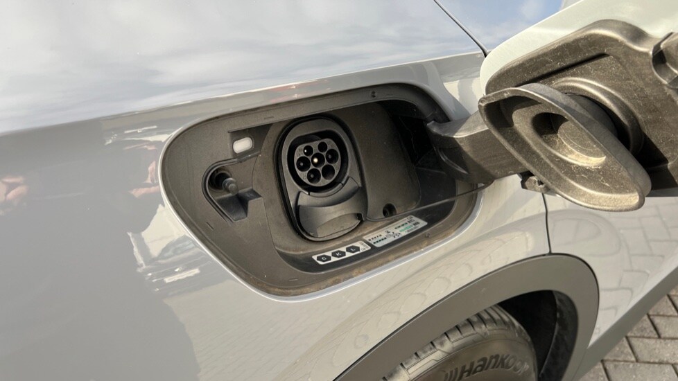 Used Volkswagen ID.4 2023 for sale - 76533842: Photo 37