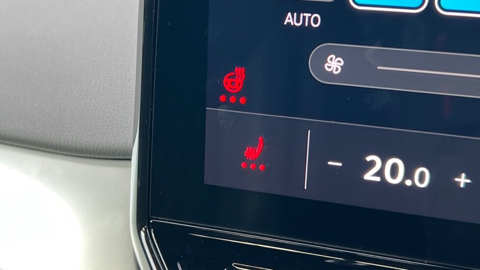 Used Volkswagen ID.4 2023 for sale - 76533842: Photo 43