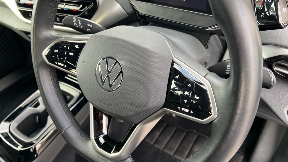 Used Volkswagen ID.4 2023 for sale - 76533842: Photo 51