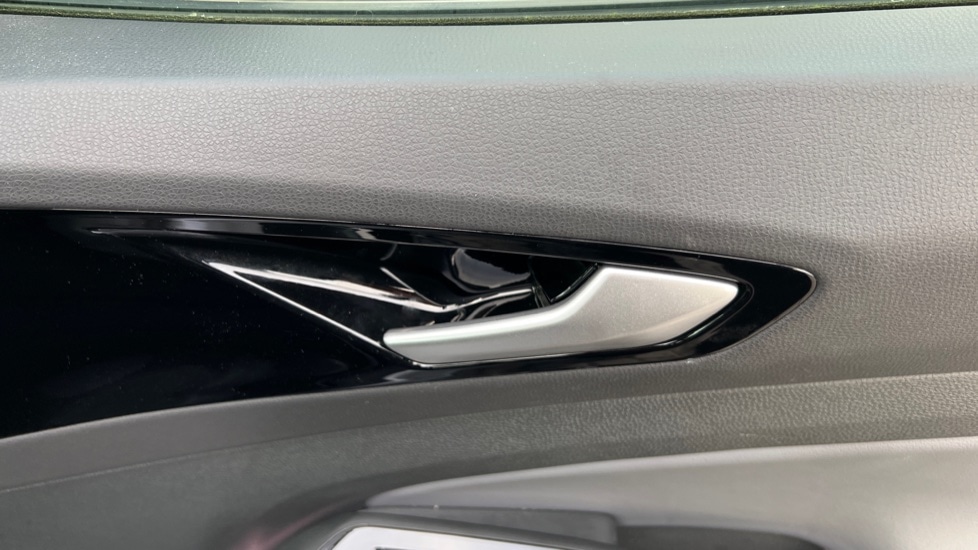 Used Volkswagen ID.4 2023 for sale - 76533842: Photo 52