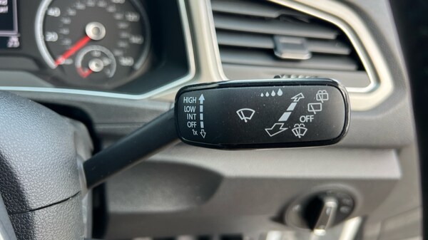 Used Volkswagen T-Roc 2020 for sale - 76217016: Photo 40