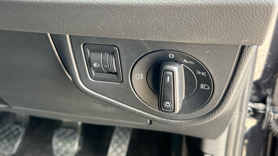 Used Volkswagen Polo 2022 for sale - 76434889: Photo 32