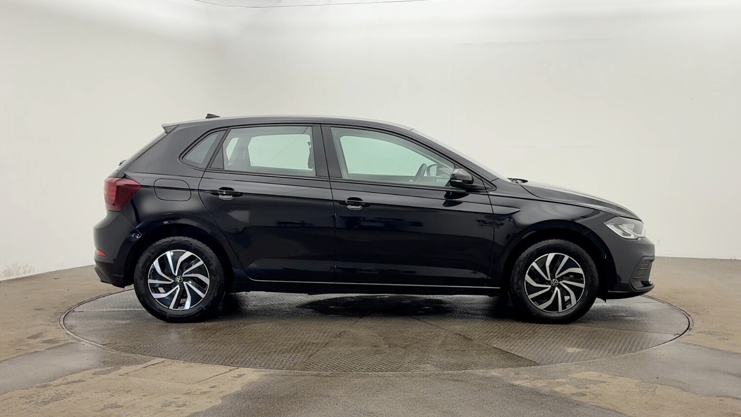 Used Volkswagen Polo 2022 for sale - 76434889: Photo 6