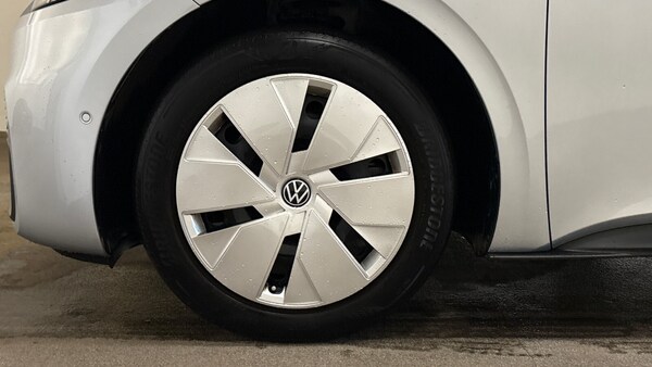 Used Volkswagen ID.3 2023 for sale - 76217284: Photo 5