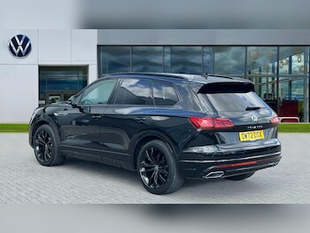 Used Volkswagen Touareg 2022 for sale - 75565382: Photo