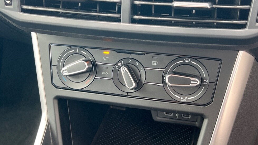 Used Volkswagen Polo 2023 for sale - 76731477: Photo 37