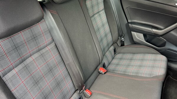 Used Volkswagen Polo 2022 for sale - 76007802: Photo 38
