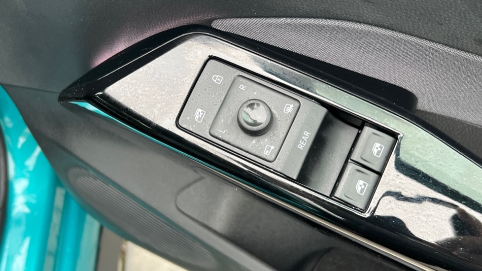 Used Volkswagen ID.3 2022 for sale - 76766059: Photo 33