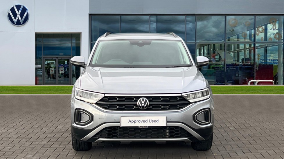 Used Volkswagen T-Roc 2025 for sale - 76928048: Photo 10