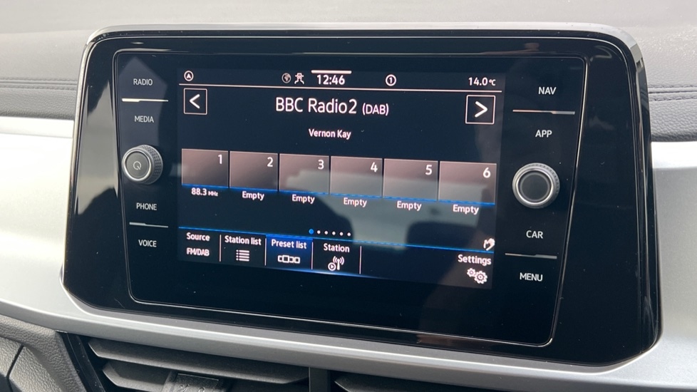 Used Volkswagen T-Roc 2025 for sale - 76928048: Photo 21