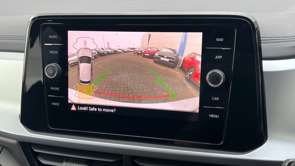 Used Volkswagen T-Roc 2025 for sale - 76928048: Photo 22