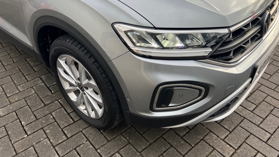 Used Volkswagen T-Roc 2025 for sale - 76928048: Photo 45