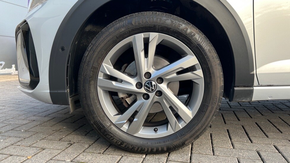 Used Volkswagen Taigo 2024 for sale - 76452132: Photo 19