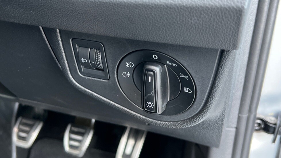 Used Volkswagen Taigo 2024 for sale - 76452132: Photo 32