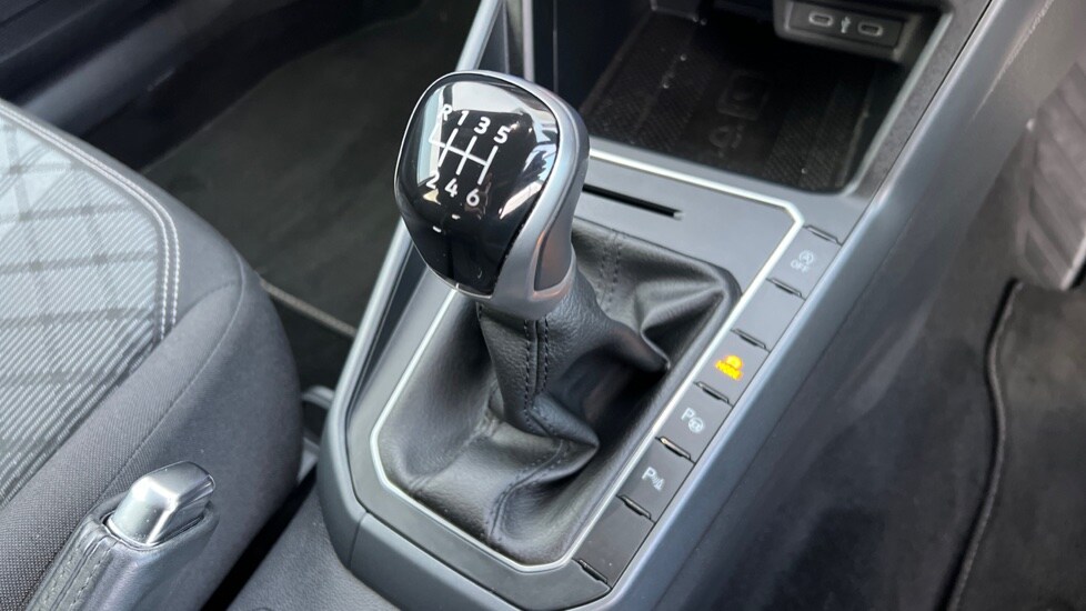 Used Volkswagen Taigo 2024 for sale - 76452132: Photo 34