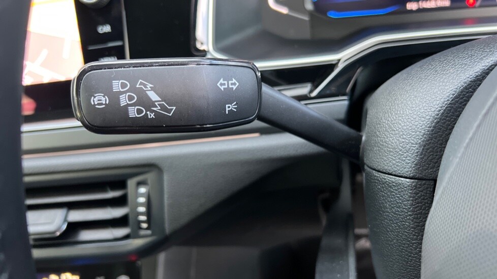 Used Volkswagen Taigo 2024 for sale - 76452132: Photo 39