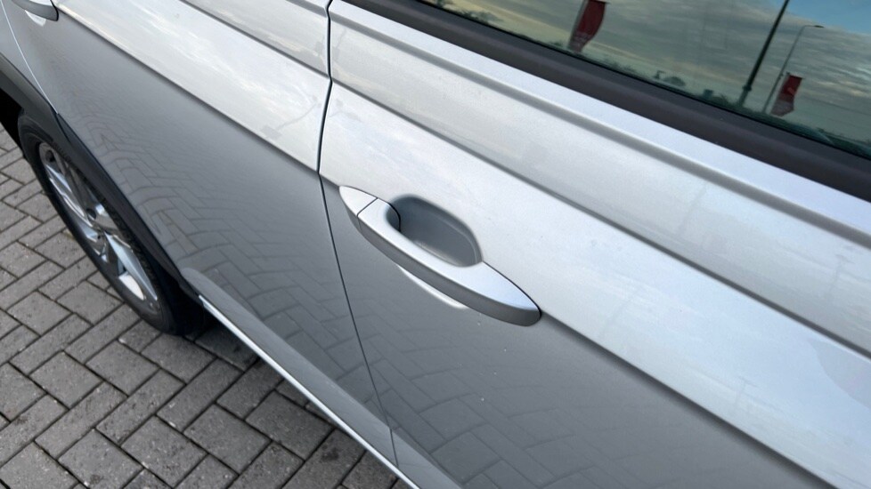 Used Volkswagen Taigo 2024 for sale - 76452132: Photo 47