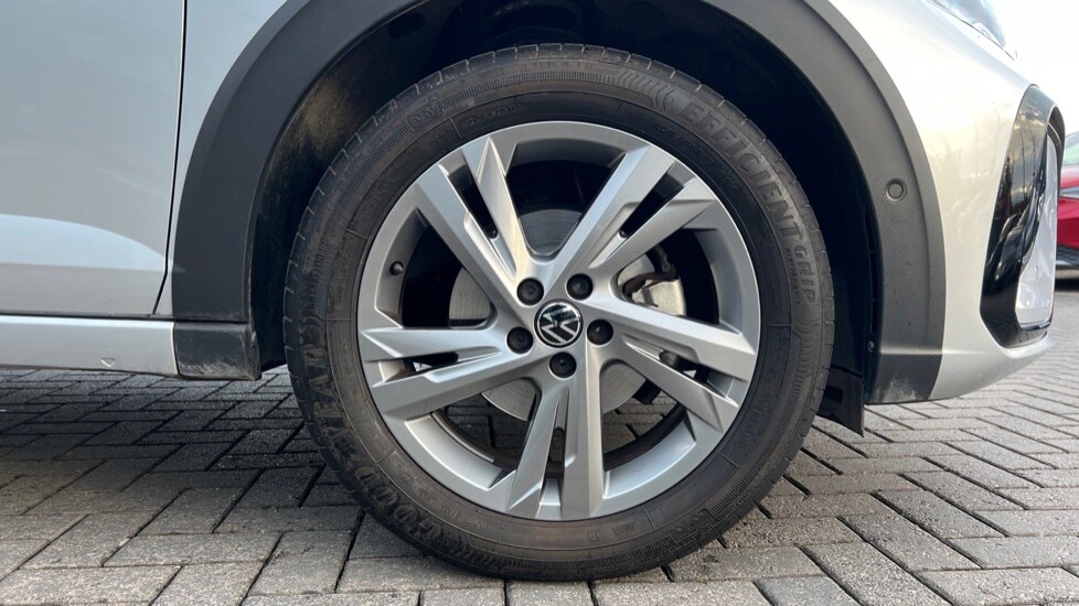 Used Volkswagen Taigo 2024 for sale - 76452132: Photo 5