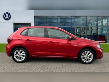 Used Volkswagen Polo 2022 for sale - 76452368: Photo