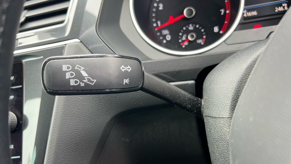 Used Volkswagen Tiguan 2022 for sale - 76086892: Photo 39