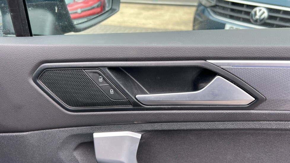Used Volkswagen Tiguan 2022 for sale - 76086892: Photo 44