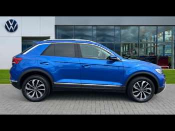 Used Volkswagen T-Roc 2023 for sale - 75086042: Photo