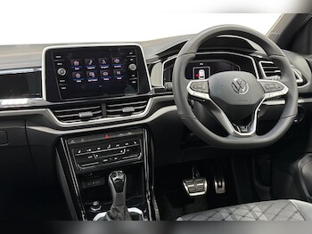 Used Volkswagen T-Roc 2025 for sale - 76874125: Photo