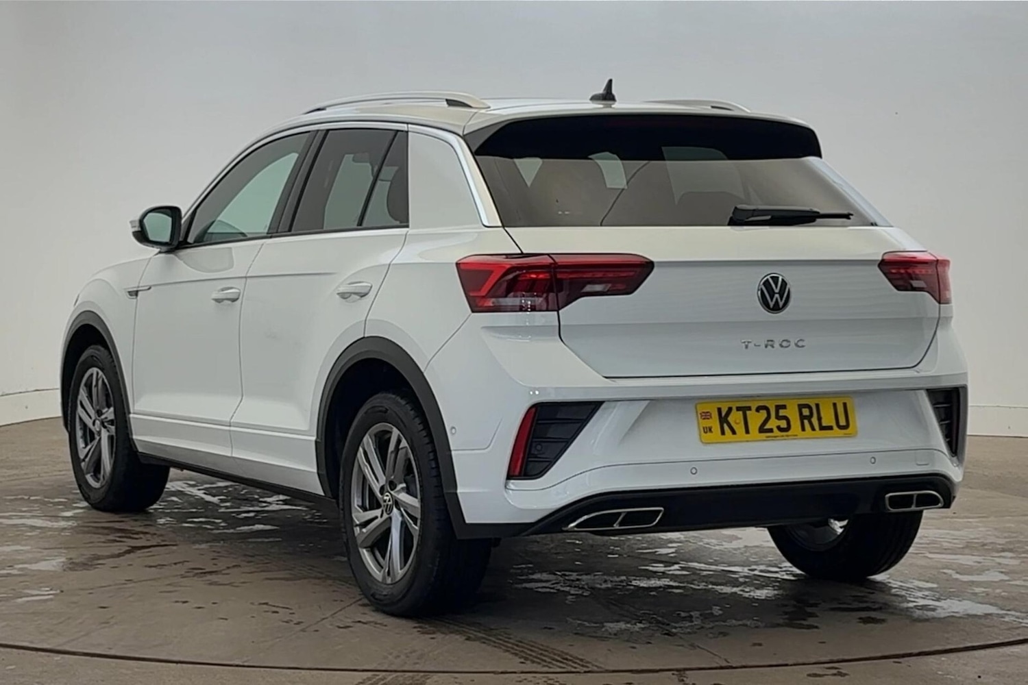 Used Volkswagen T-Roc 2025 for sale - 76874125: Photo 3