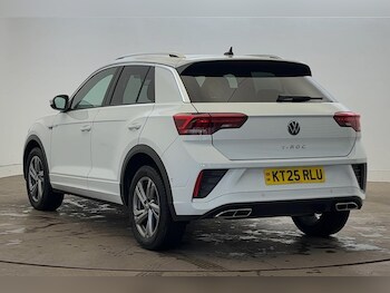 Used Volkswagen T-Roc 2025 for sale - 76874125: Photo