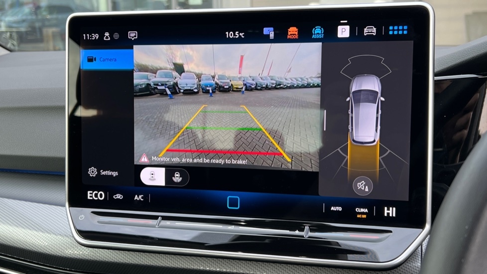 Used Volkswagen Golf 2024 for sale - 77036054: Photo 23