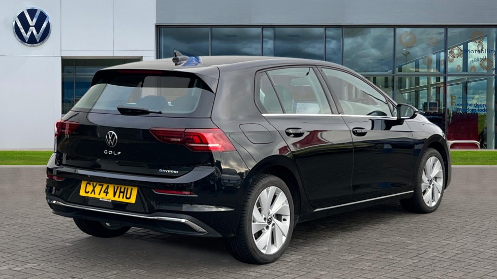 Used Volkswagen Golf 2024 for sale - 77036054: Photo 8