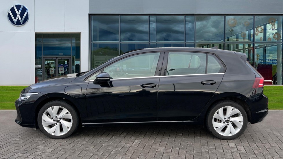 Used Volkswagen Golf 2024 for sale - 77036054: Photo 9