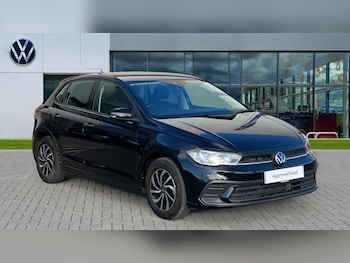 Used Volkswagen Polo 2024 for sale - 76660706: Photo