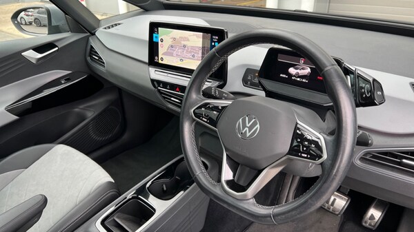 Used Volkswagen ID.3 2022 for sale - 76217245: Photo 6