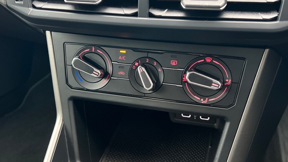 Used Volkswagen Polo 2021 for sale - 77057844: Photo 29