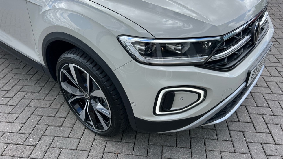 Used Volkswagen T-Roc 2025 for sale - 75910600: Photo 45
