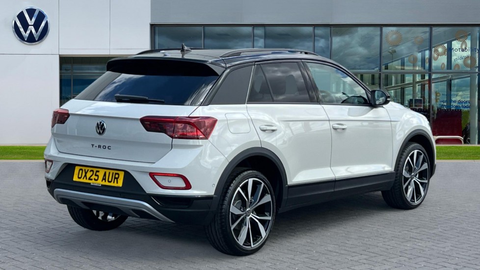 Used Volkswagen T-Roc 2025 for sale - 75910600: Photo 8