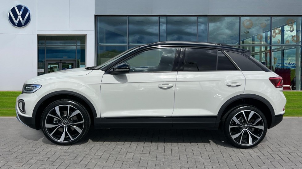 Used Volkswagen T-Roc 2025 for sale - 75910600: Photo 9