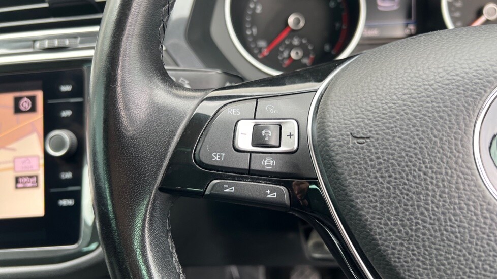 Used Volkswagen Tiguan 2019 for sale - 76092097: Photo 30