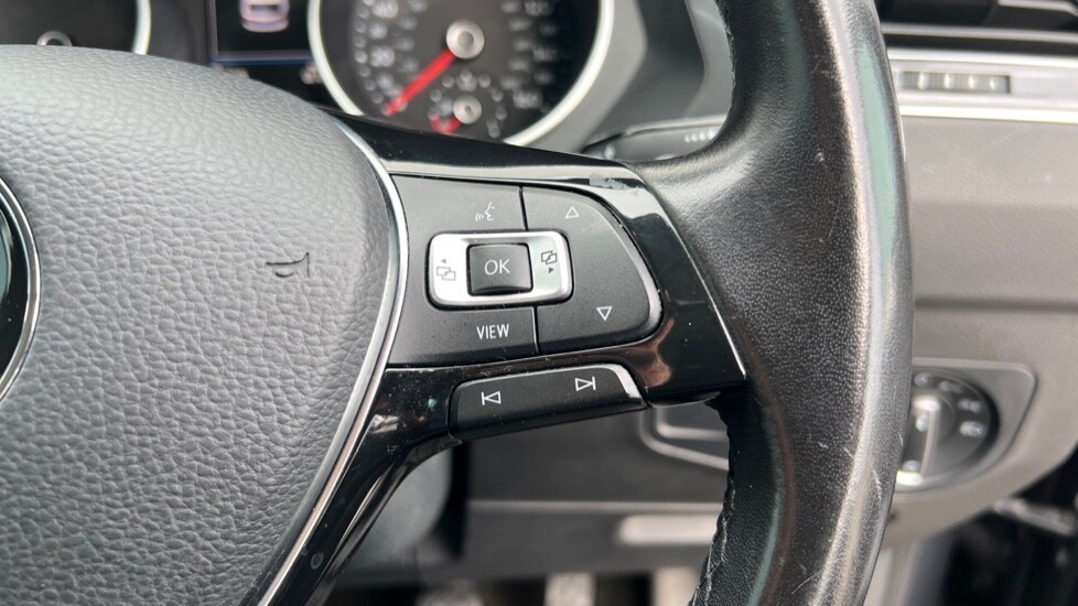 Used Volkswagen Tiguan 2019 for sale - 76092097: Photo 31