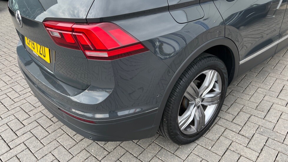 Used Volkswagen Tiguan 2019 for sale - 76092097: Photo 48