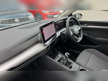 Used Volkswagen Golf 2024 for sale - 75758771: Photo